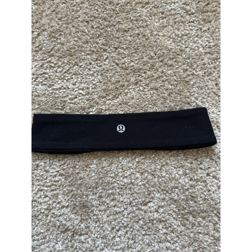 Lululemon Black Athletic Headband Women's Stretch Nylon Lycra Non Slip Logo